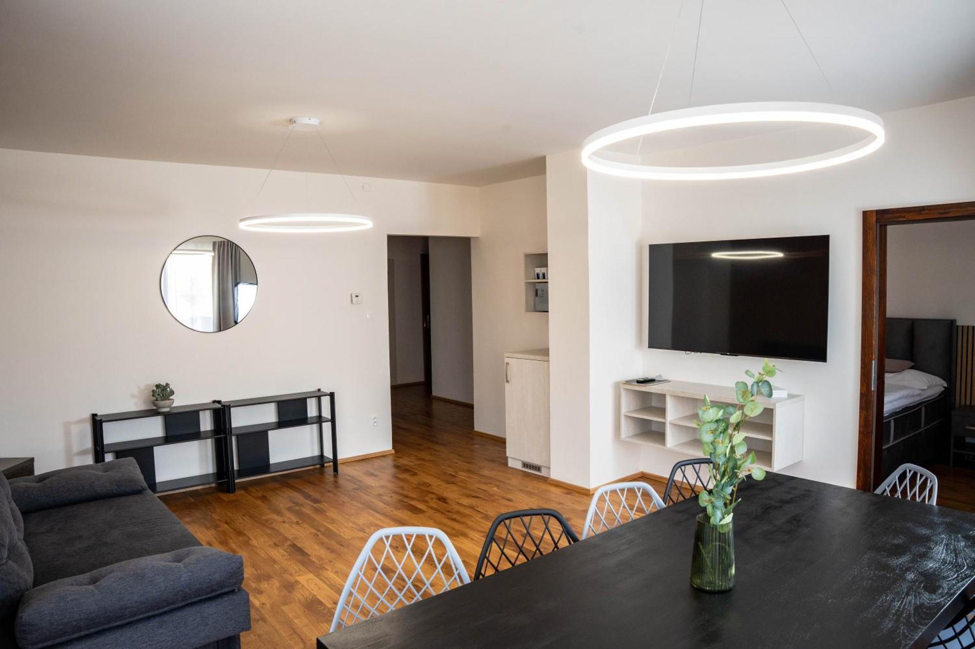 Hotel Sharingham 브르노 외부 사진