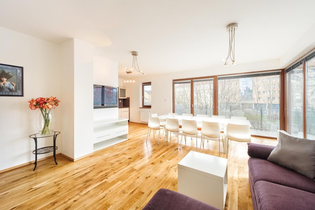 Hotel Sharingham 브르노 외부 사진